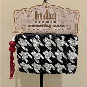 Wandering Moon | Houndstooth Pattern Beaded Bag
